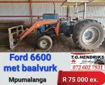 6600 Ford met baalvurk | T.G Hendriks boerdery