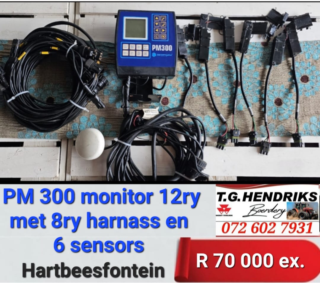 PM 300 monitor 12 ry met 8 ry harnass en 6 sensors | T.G Hendriks boerdery