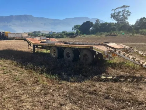 24 ton 3 axle lowbed | QAC Equipment