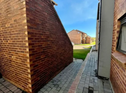 1 Bedroom Apartment For Sale in Secunda | Casa Dynamica Properties