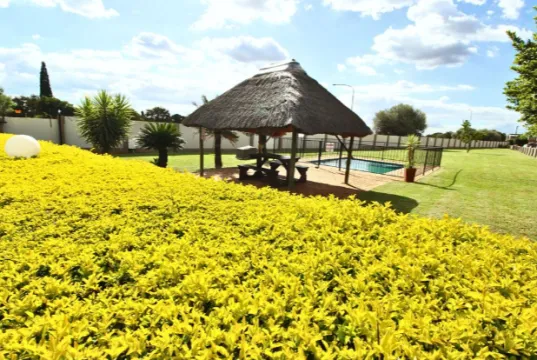 2 Bedroom Duplex For Sale in Zwartkop | Casa Dynamica Properties