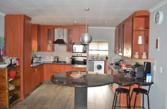 3 Bedroom duet for sale in Thatchfield Estate | Casa Dynamica Properties