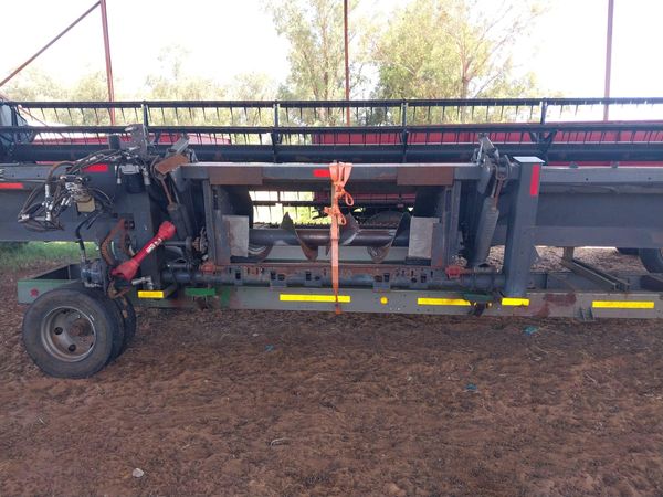 Agco Challenger DH 25ft rigid draper met tafelkar | Agrimar