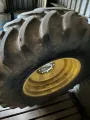 John Deere stroper agter wiel met rim | MK Landbou Dienste