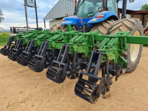 Orthman striptill 6 row | QAC Equipment