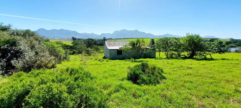 GEORGE: Golden opportunity: Prime farmland and tourism potential on The R102