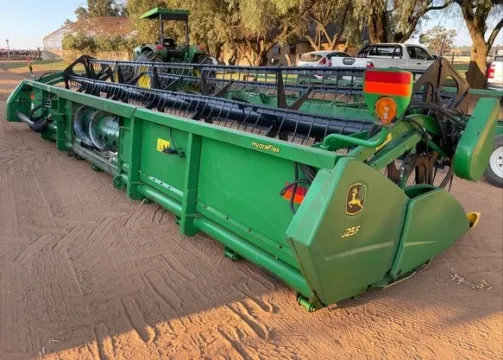 John deere 625 flex table | MK Landbou Dienste