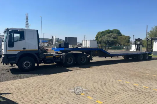 2003 Iveco Eurotrakker 750E42 6x4 & 2002 Busaf Trailer | Wölff Autohaus