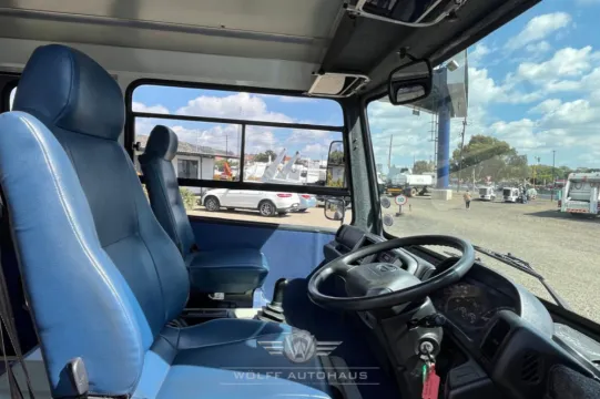 2018 Hino 500 1018 Busmark 2000 Bus | Wölff Autohaus