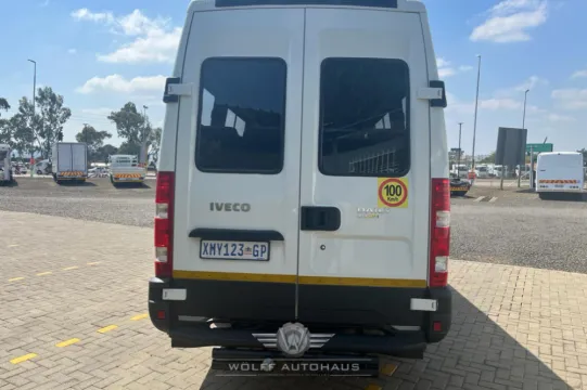 2008 Iveco Daily 22 Seater Midi Bus fitted with Towbar | Wölff Autohaus