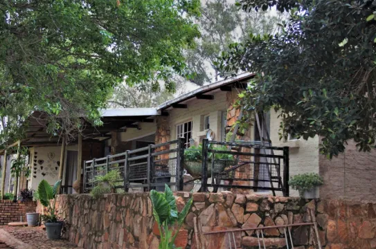 23 Bedroom Guest House For Sale in Rayton | Casa Dynamica Properties