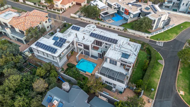 9 Bedroom house for sale in Sable Hills | RE/MAX Infoglobe