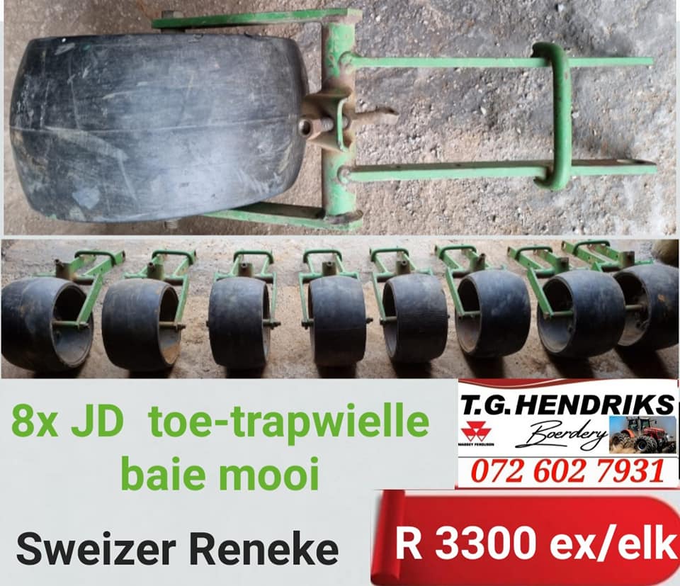 8 John Deere toe trapwiele | T.G Hendriks boerdery