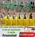 John Deere saad vacuum bakke, rat en tensioner | T.G Hendriks boerdery