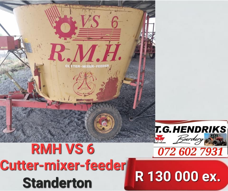 RMH V6 Cutter-mixer-feeder | T.G Hendriks boerdery
