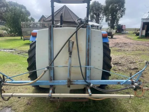 400l 9m boom Tecnoma spuit | Agrimar