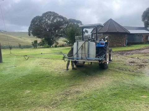 400l 9m boom Tecnoma spuit | Agrimar