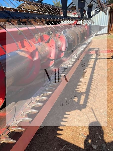 Case 1010 Koringtafel met tafelkar | MK Landbou Dienste