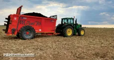 Maximize Your Efficiency with the 13-Ton Manure Spreader | Poelbros Handel