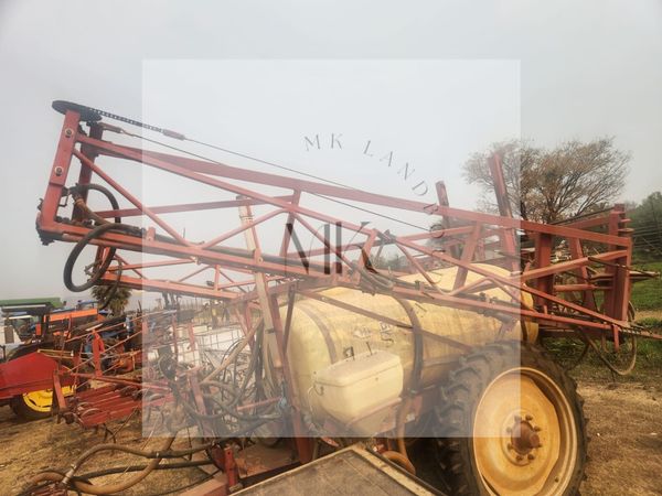 2000L Hardi spuit | MK Landbou Dienste