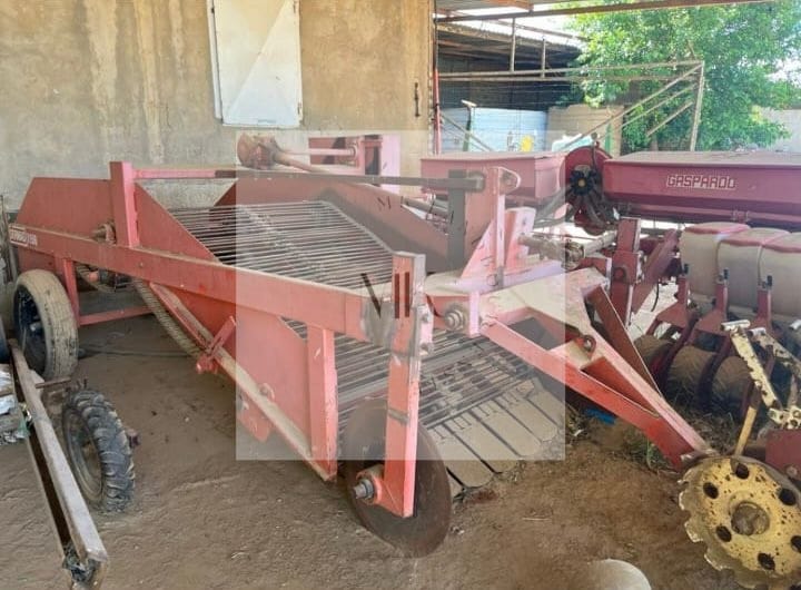 Gaspardo Aartappel en Uie uithaler | MK Landbou Dienste