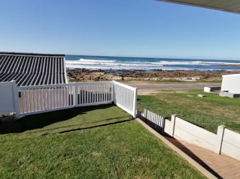 1 Bedroom Self-Catering House in Jongensfontein | Agrisell