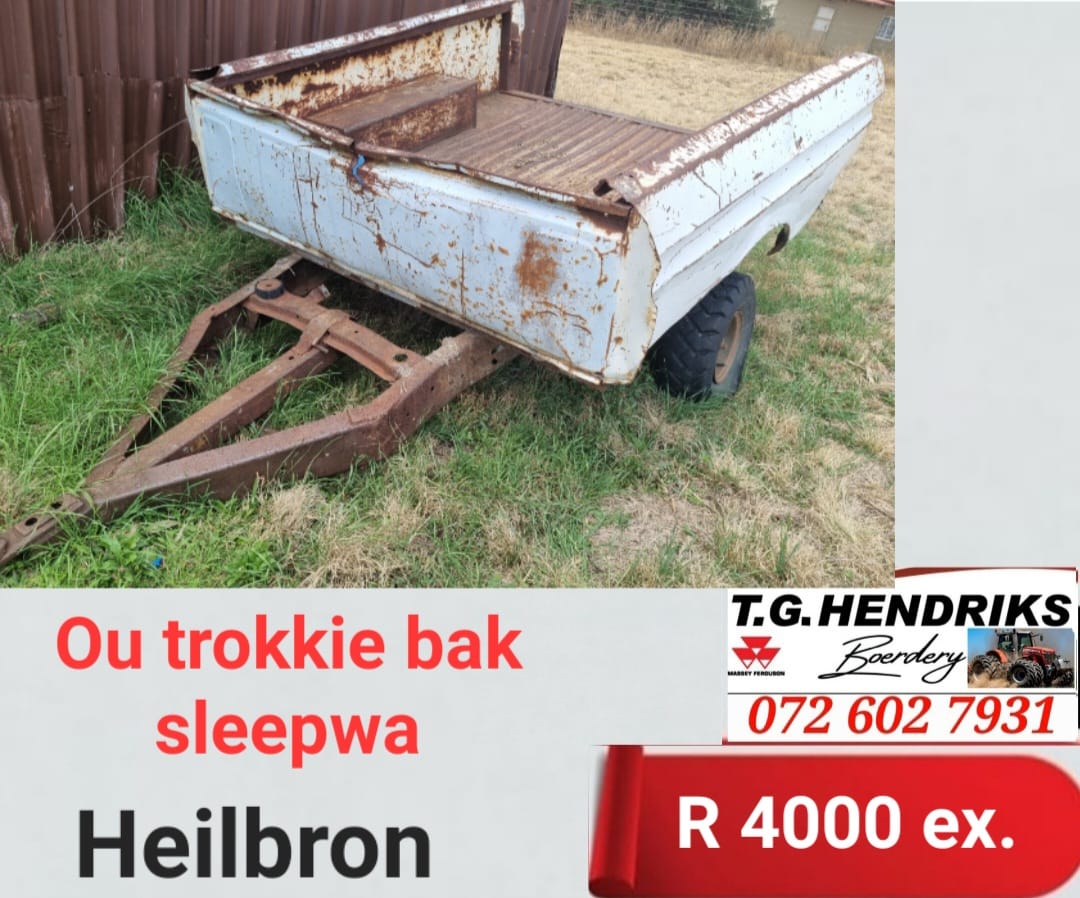 Ou trokkie bak sleepwa | T.G Hendriks boerdery