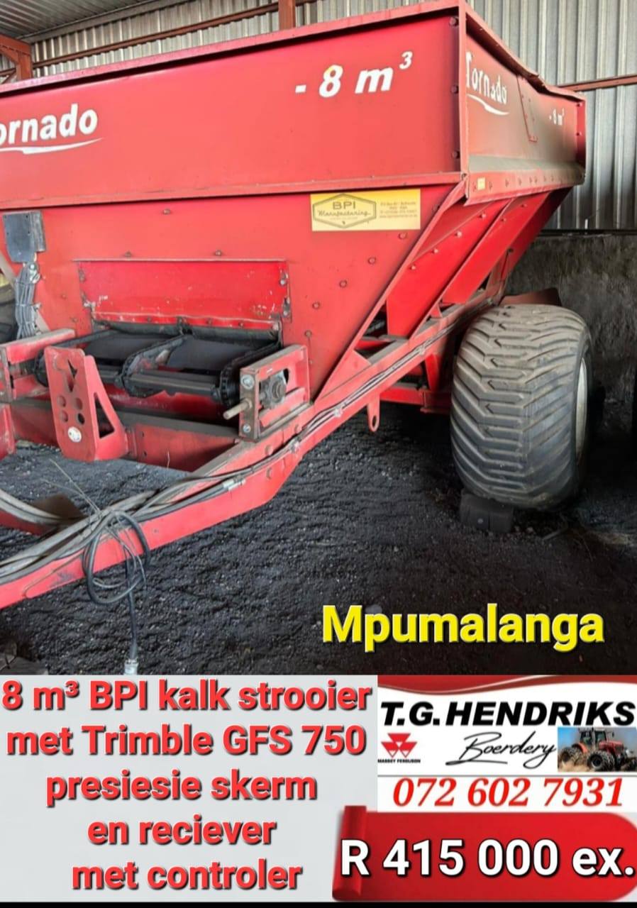 8 m³ BPI kalk strooier met trimble GFS 750 | T.G Hendriks
