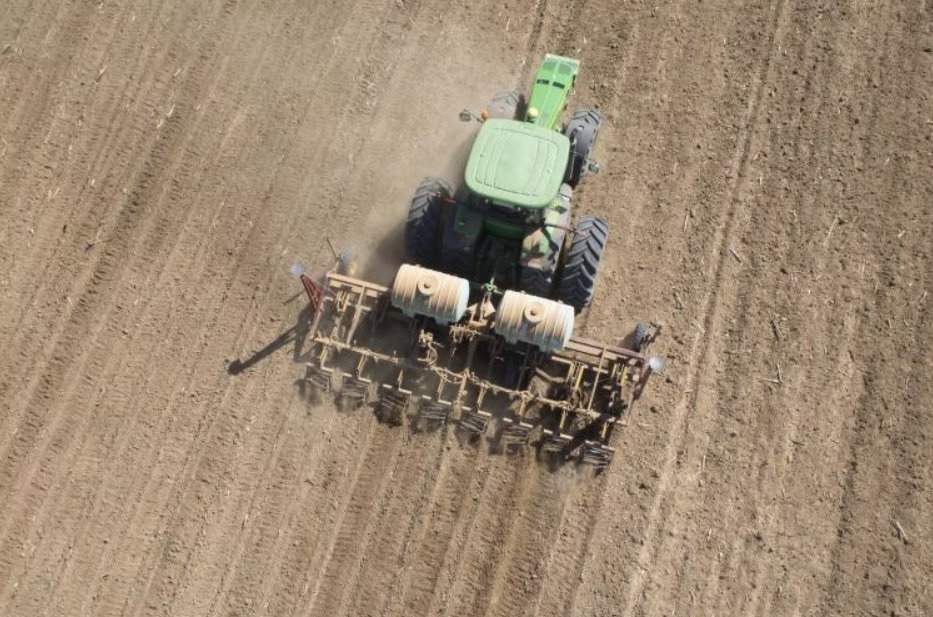 RTS102  ZoneTill ripper | Radium Engineering