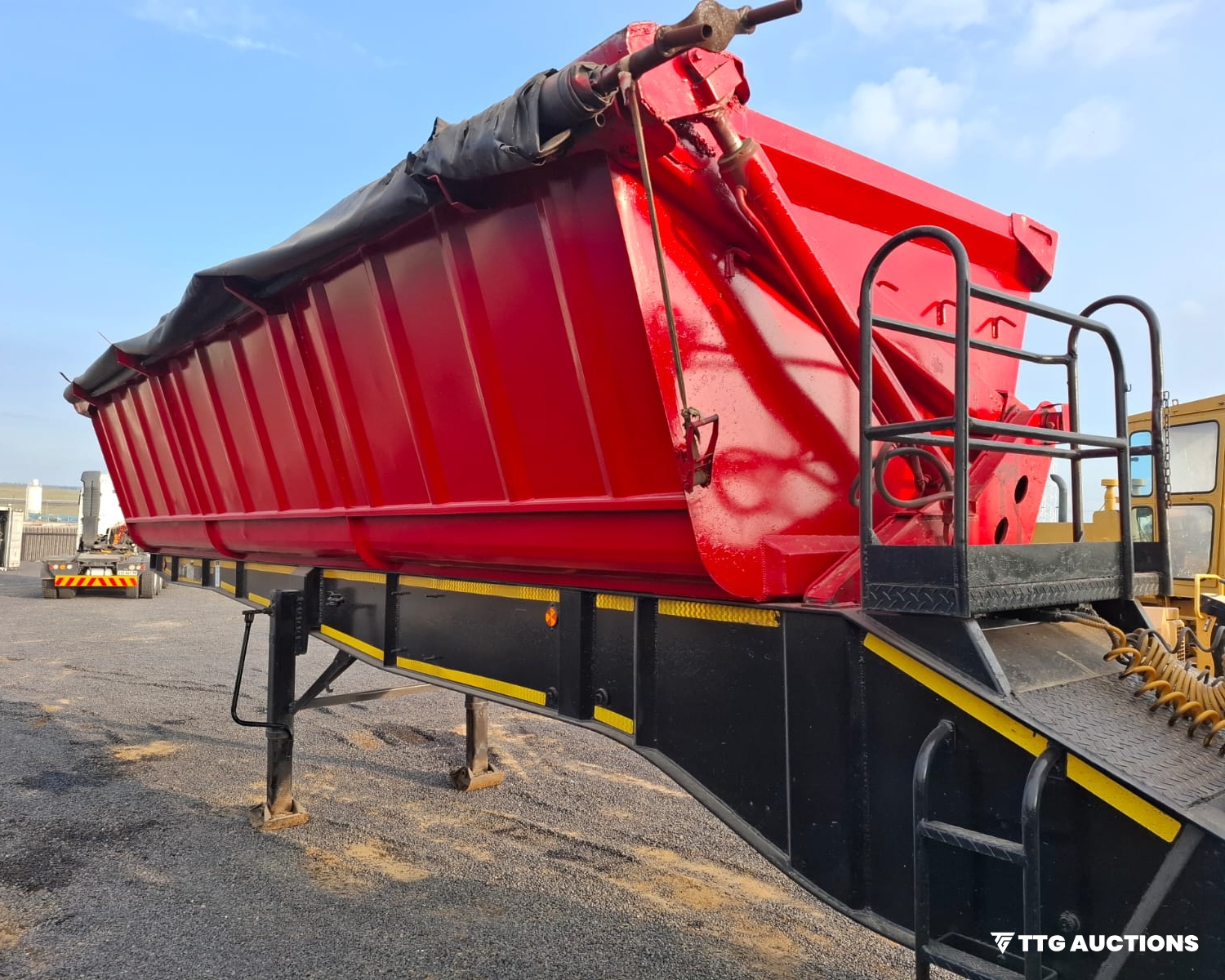 2015 Top Trailer 45m³ Side Tipper