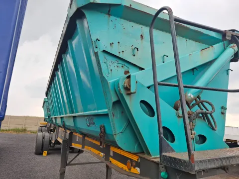 2019 CIMC 40m³ Side Tipper