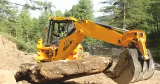 BULL HD76 GP backhoe loader | Babcock