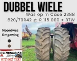 Dubbel wiele / was op n case 2388 620/70R42 | T.G. Hendriks