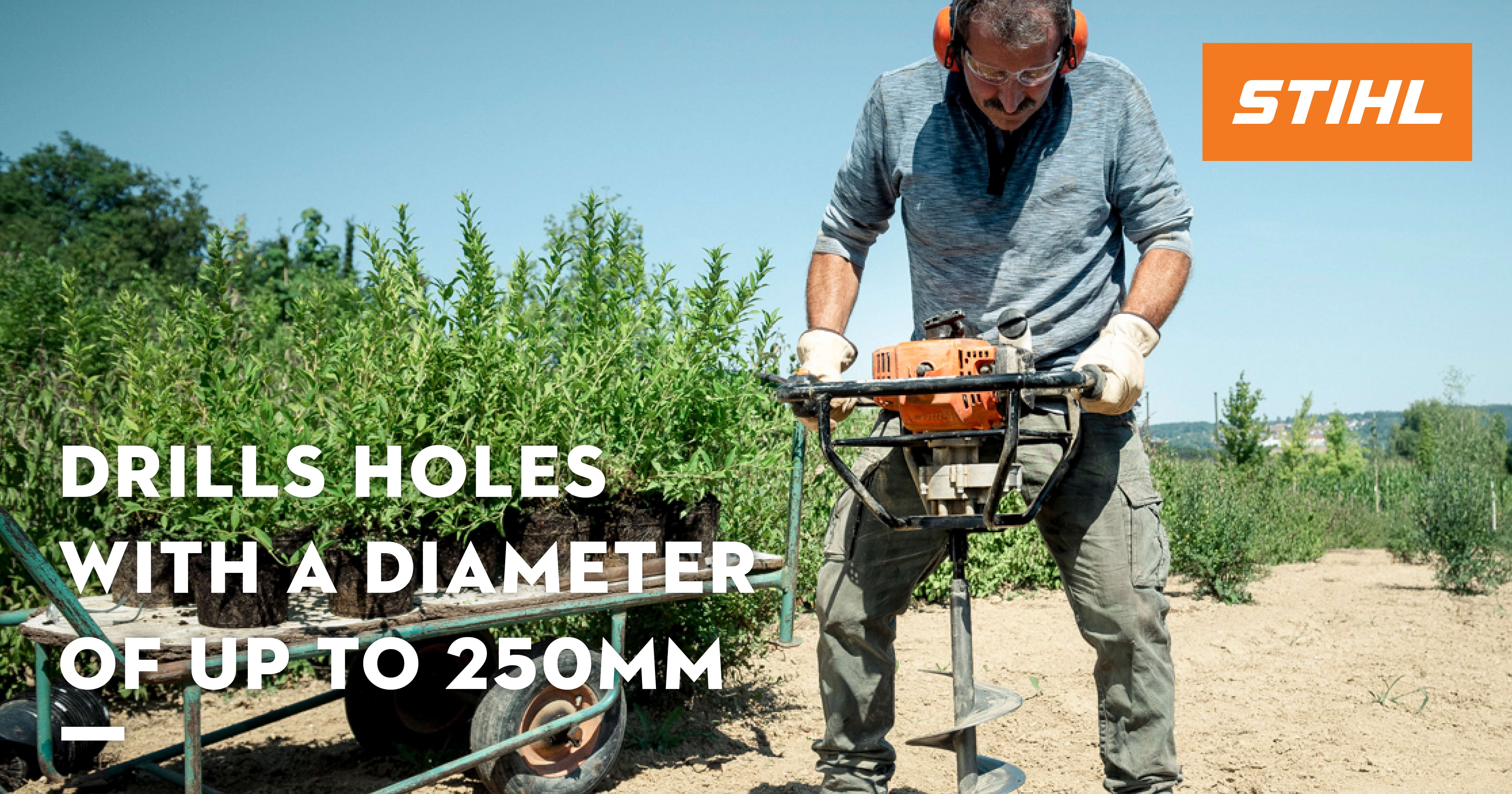 Drill holes with a diameter of up to 250mm with the BT 230 Earth Auger | STIHL