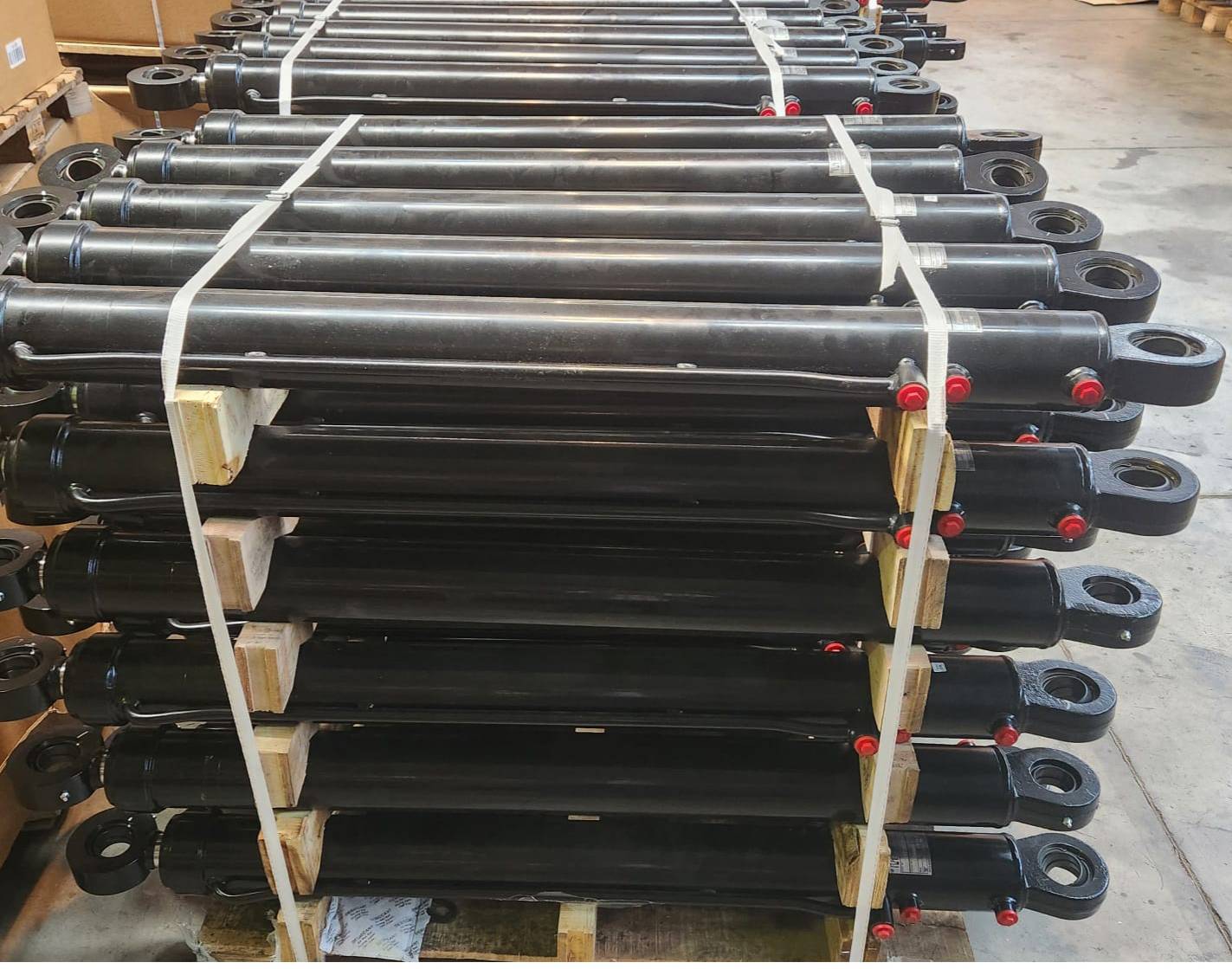 Side Tipper Cylinder