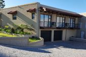 5-star guesthouse to rent in Brenton on Sea