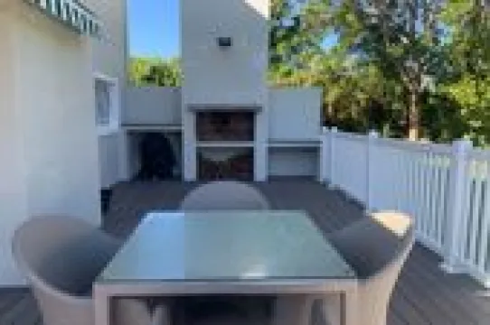 4 bedroom double-storey house to rent in Plettenberg Bay