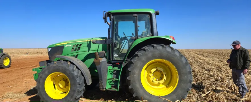 Used 2013 John Deere 6140 tractor | Valtrac