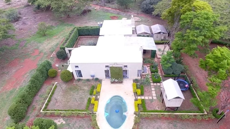 11,500m² Farm for sale in Kameeldrift East | Casa Dynamica Properties