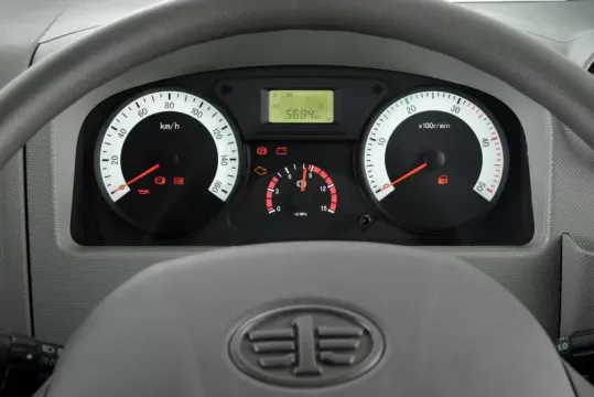 6.130FL-MT (3.5 TON) Truck | FAW Trucks