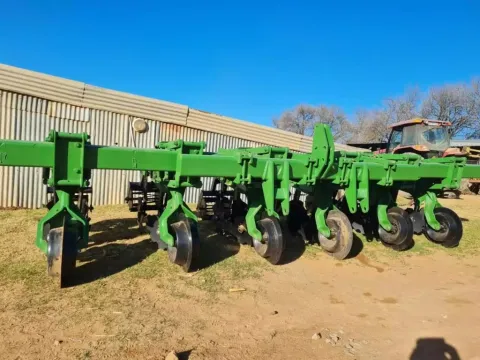 Orthman Striptill 6 ry ,76 of ,91 |  QAC Equipment