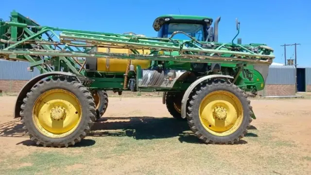 2016 John Deere 4030 Spuit | QAC Equipment