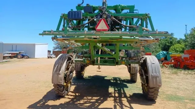 2016 John Deere 4030 Spuit | QAC Equipment