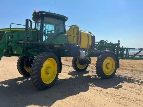 2017 John Deere R 4030 sprayer | QAC Equipment
