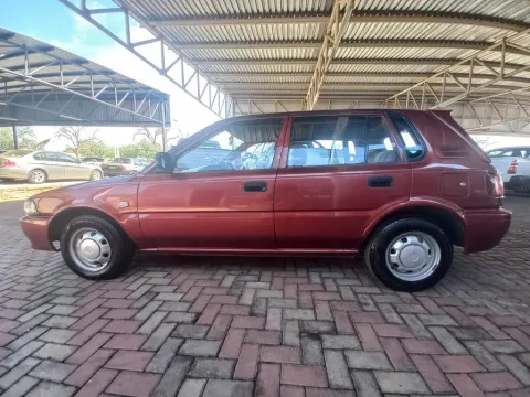 2004 Toyota Tazz 130