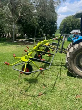 Claas Volto 55 tedder work 5.2 meters | QAC Equipment