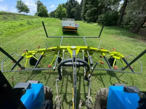 Claas Volto 55 tedder work 5.2 meters | QAC Equipment